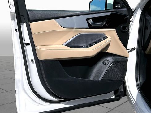 Certified 2026 Acura MDX SH-AWD w/ Technology Package image 26
