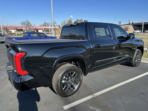 Used 2026 Toyota Tundra Platinum image 9