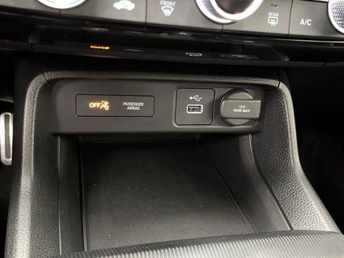 Used 2024 Honda Civic Sport image 17