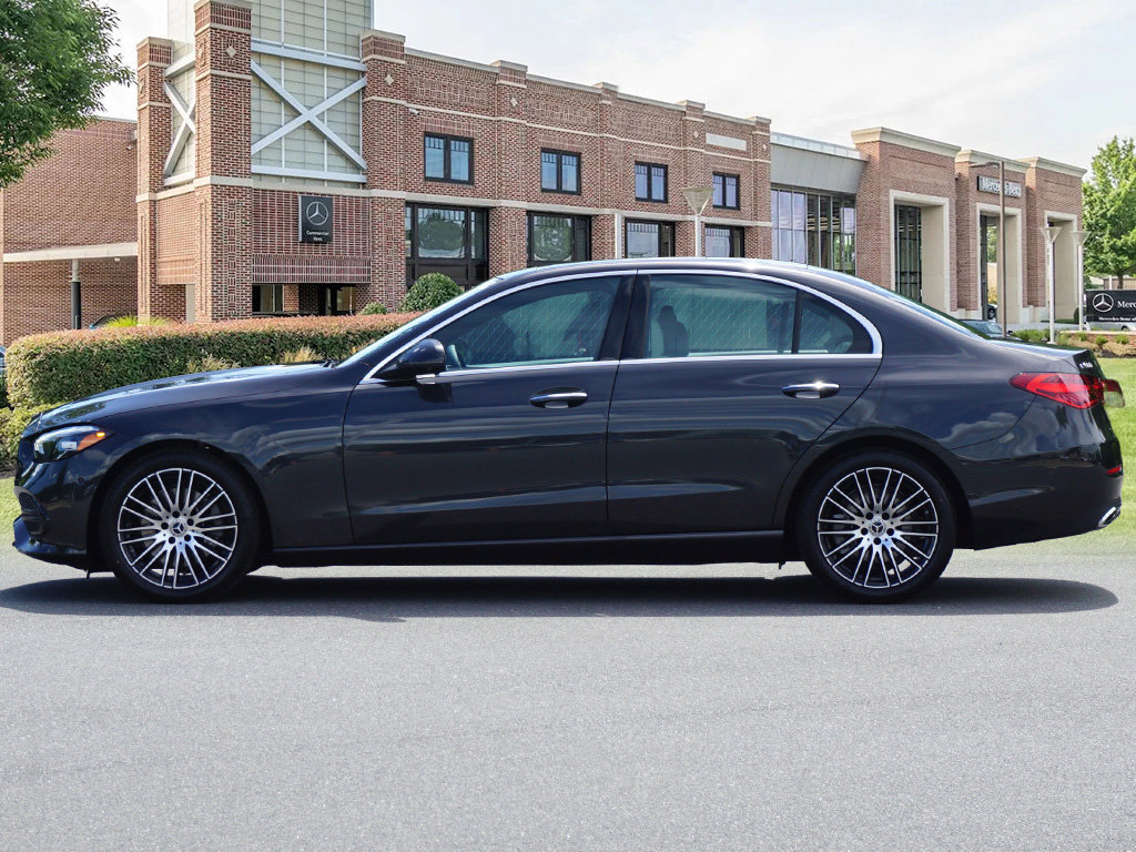 Used 2025 Mercedes-Benz C 300 4MATIC Sedan image 8