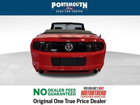 Used 2014 Ford Mustang Convertible image 28