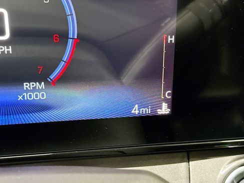 New 2026 Chevrolet Trax ACTIV w/ Sunroof Package image 14