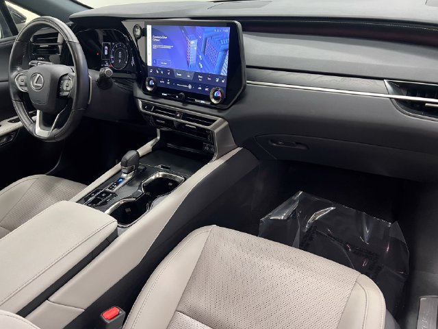 Certified 2024 Lexus RX 350 Premium Plus w/ Cold Area Package FWD image 12
