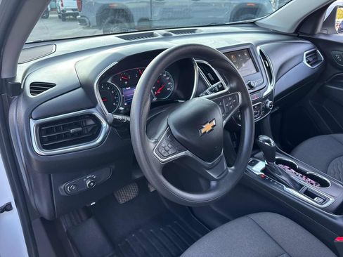Used 2019 Chevrolet Equinox LT AWD/4WD image 9
