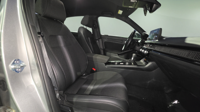 Used 2025 Honda Civic Sport image 22