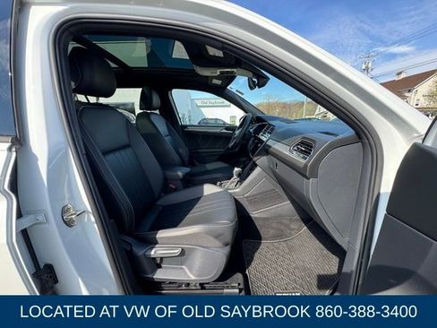 Certified 2024 Volkswagen Tiguan SE R-Line AWD/4WD image 27