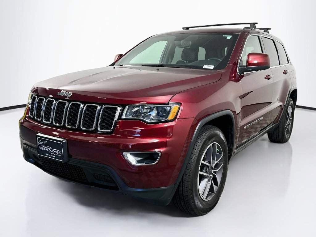 Used 2019 Jeep Grand Cherokee Laredo w/ 18" Wheel & 8.4" Radio Group RWD image 1