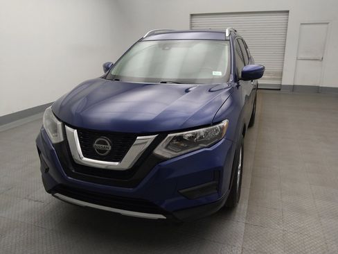Used 2019 Nissan Rogue SV image 15