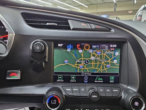 Used 2017 Chevrolet Corvette Stingray Coupe w/ 2LT Preferred Equipment Group image 28