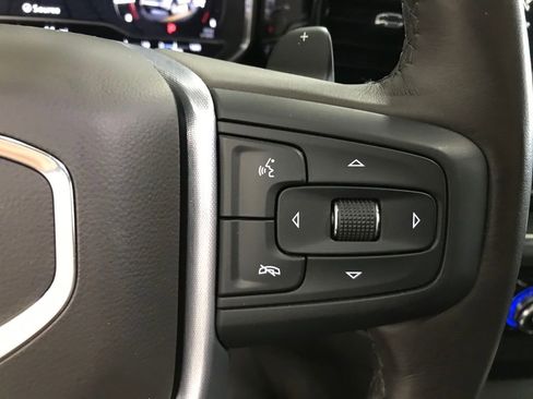 Used 2023 GMC Sierra 1500 SLT image 16