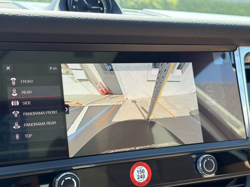 New 2026 Porsche Macan AWD/4WD image 22