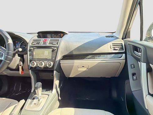 Used 2017 Subaru Forester 2.5i Limited image 18