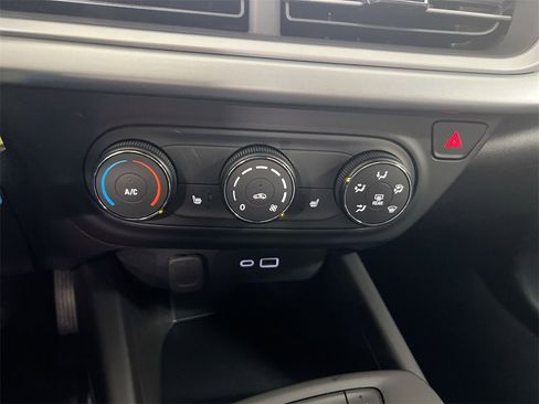 New 2026 Chevrolet Trax RS image 16