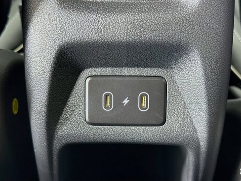 New 2026 Hyundai Venue SEL FWD image 35