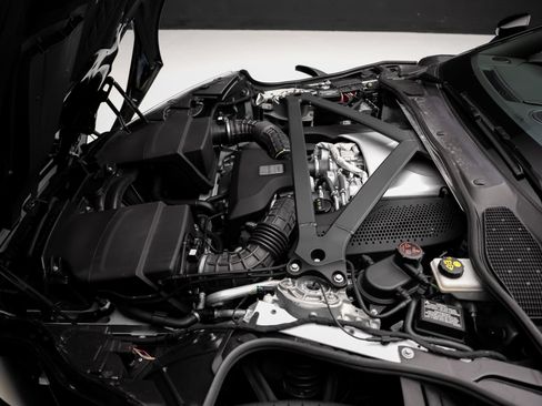 Used 2019 Aston Martin DB11 Volante RWD image 76