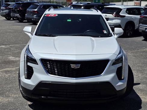 Used 2019 Cadillac XT4 Sport w/ Cold Weather Package FWD image 3