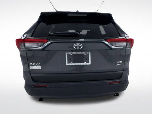 Certified 2025 Toyota RAV4 XLE w/ Convenience Package AWD/4WD image 8