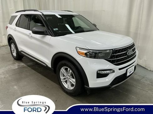 Used 2020 Ford Explorer XLT w/ Equipment Group 202A RWD image 1