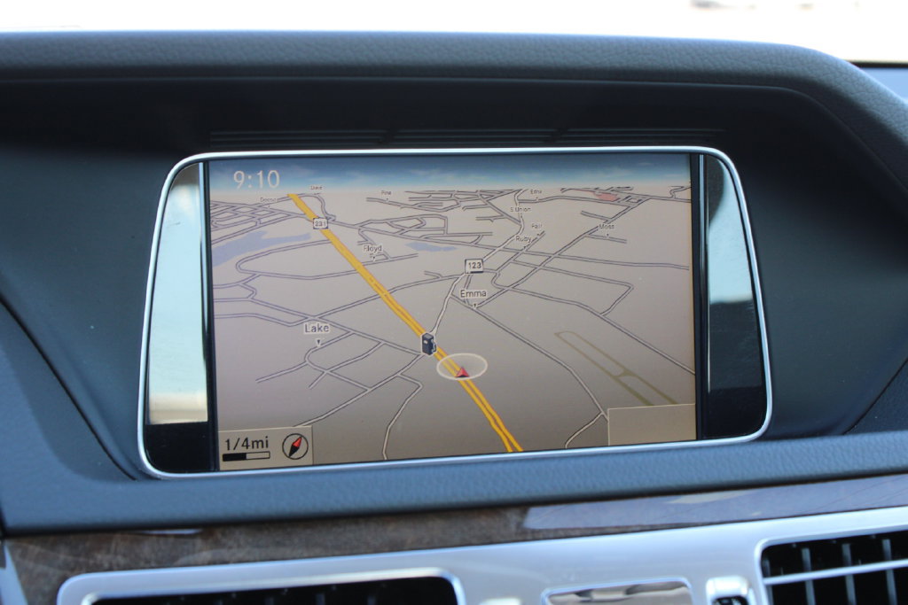 Used 2014 Mercedes-Benz E 350 Sedan image 15