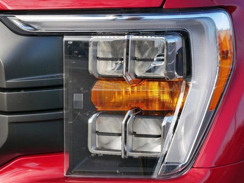 Certified 2022 Ford F150 XLT w/ Equipment Group 302A High image 5