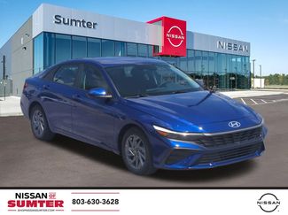 Used 2024 Hyundai Elantra SEL FWD video 1