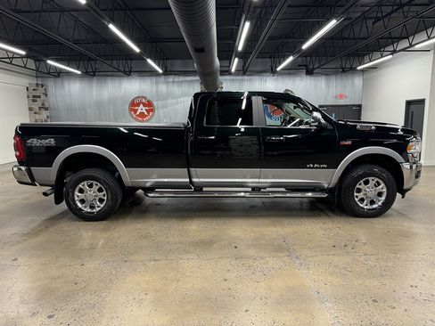 Used 2019 RAM 2500 Laramie AWD/4WD image 16