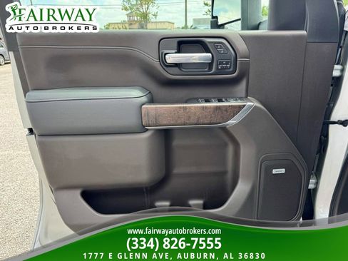 Used 2021 GMC Sierra 2500 Denali w/ Denali Ultimate Package AWD/4WD image 29