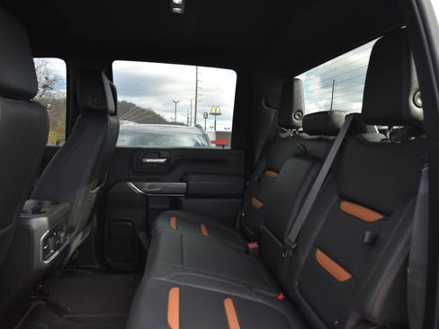 Used 2022 GMC Sierra 2500 AT4 image 16