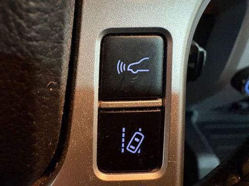 Used 2021 Toyota Tundra 1794 Edition image 15