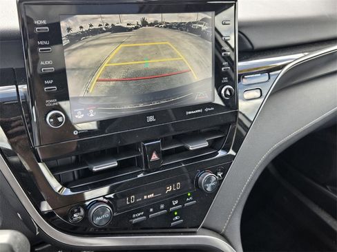 Used 2021 Toyota Camry XSE image 24
