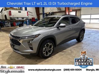 Used 2025 Chevrolet Trax LT FWD video 1