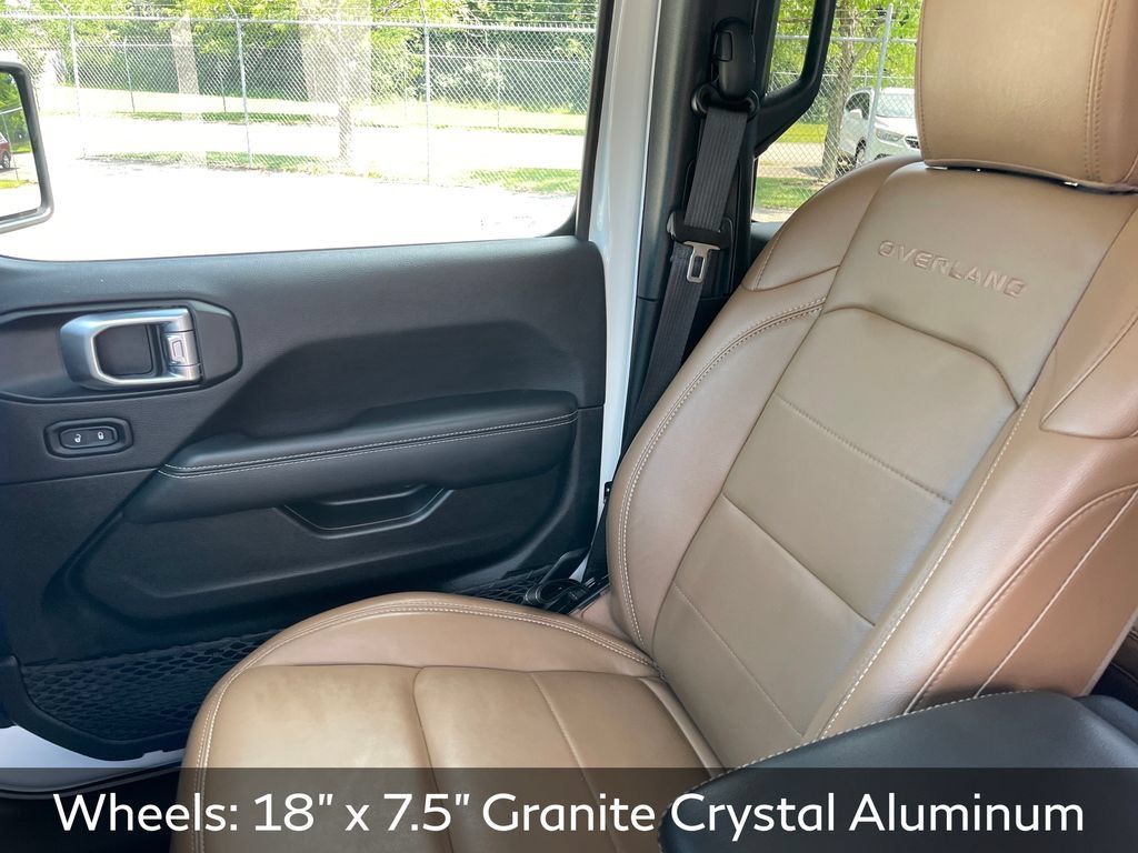 Used 2022 Jeep Gladiator Overland w/ Popular Equipment Package AWD/4WD image 20