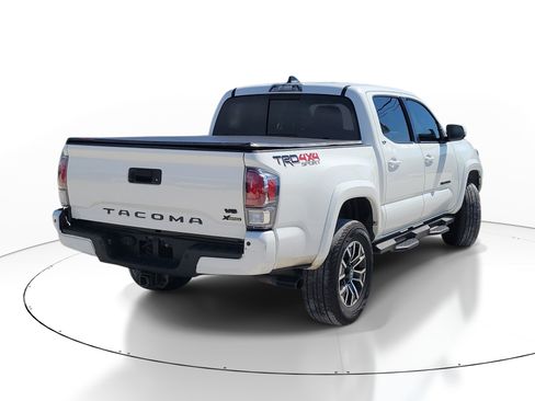 Used 2022 Toyota Tacoma TRD Sport w/ Technology Package AWD/4WD image 6