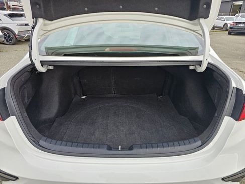 Used 2019 Kia Forte LXS image 11