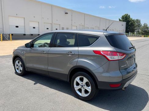Used 2014 Ford Escape SE AWD/4WD image 3