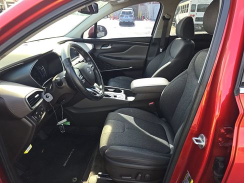 Used 2019 Hyundai Santa Fe SEL FWD image 8
