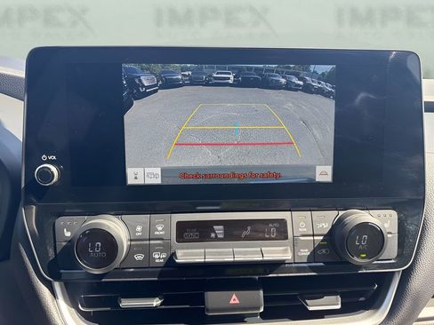 Used 2025 Toyota Grand Highlander AWD image 20