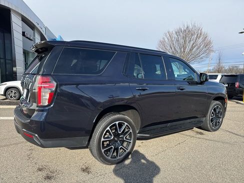 Used 2022 Chevrolet Tahoe RST w/ Luxury Package image 17