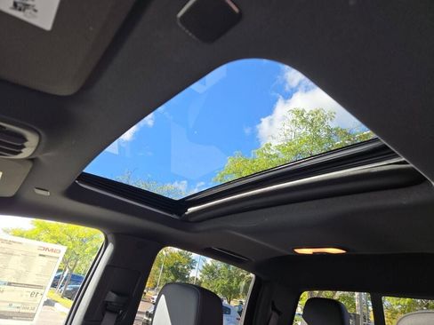 New 2026 GMC Canyon Elevation w/ Convenience Package image 25