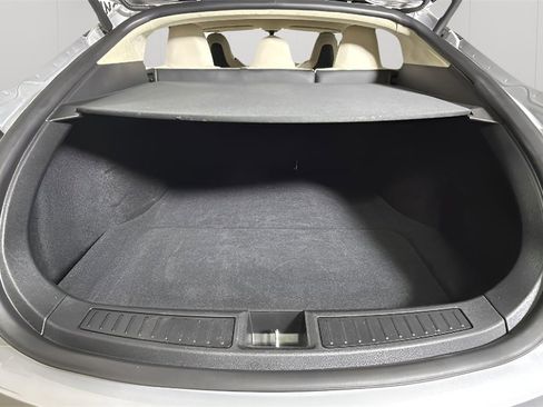 Used 2019 Tesla Model S 100D image 29