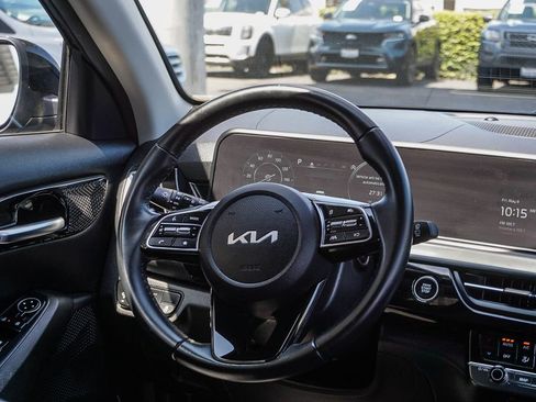 Certified 2024 Kia Seltos S FWD image 17