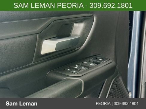 New 2026 RAM 1500 Express AWD/4WD image 17