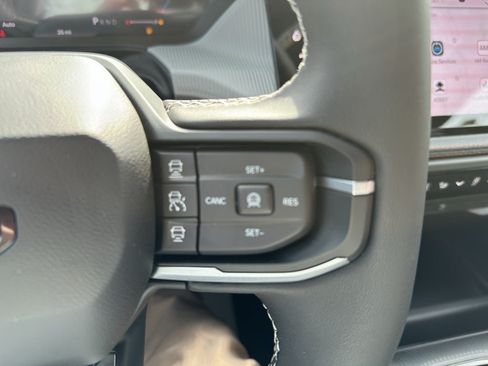New 2026 Jeep Cherokee Limited AWD/4WD image 13