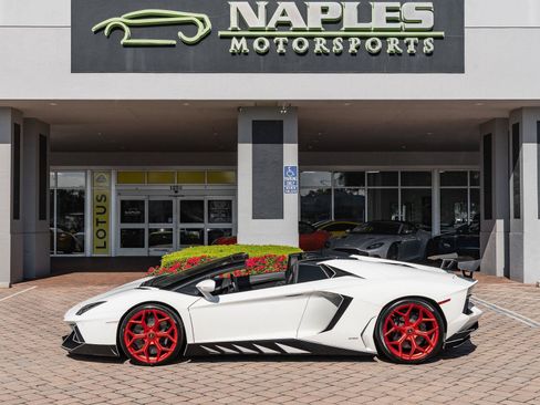 Used 2016 Lamborghini Aventador LP 700-4 AWD/4WD image 25