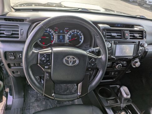 Used 2017 Toyota 4Runner SR5 image 16