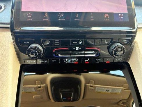 Used 2022 Jeep Grand Cherokee L Limited RWD image 22