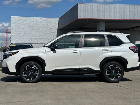 New 2026 Subaru Forester Premium AWD/4WD image 6