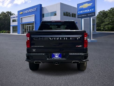 Certified 2023 Chevrolet Silverado 1500 RST w/ Z71 Off-Road Package AWD/4WD image 5