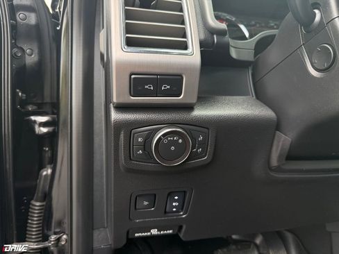 Used 2017 Ford F350 Platinum w/ Platinum Ultimate Package AWD/4WD image 46