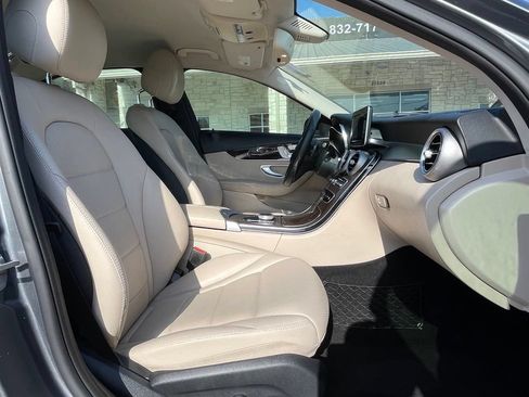 Used 2017 Mercedes-Benz C 300 Sedan w/ Premium 1 Package image 25
